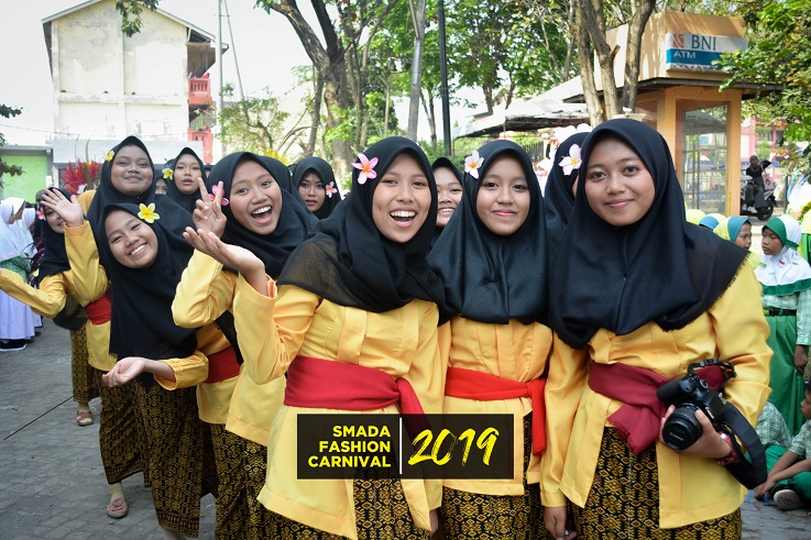 Peserta SMADA Fashion Carnival Kelas XI MIA 3 